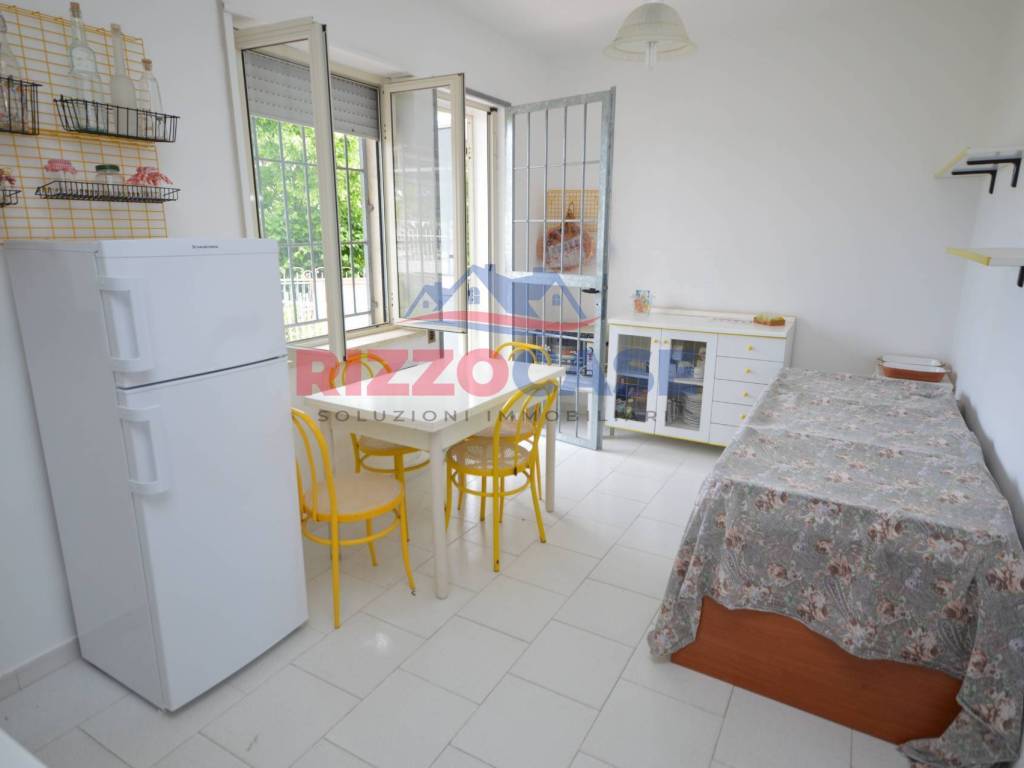 casa indipendente in vendita a Calopezzati