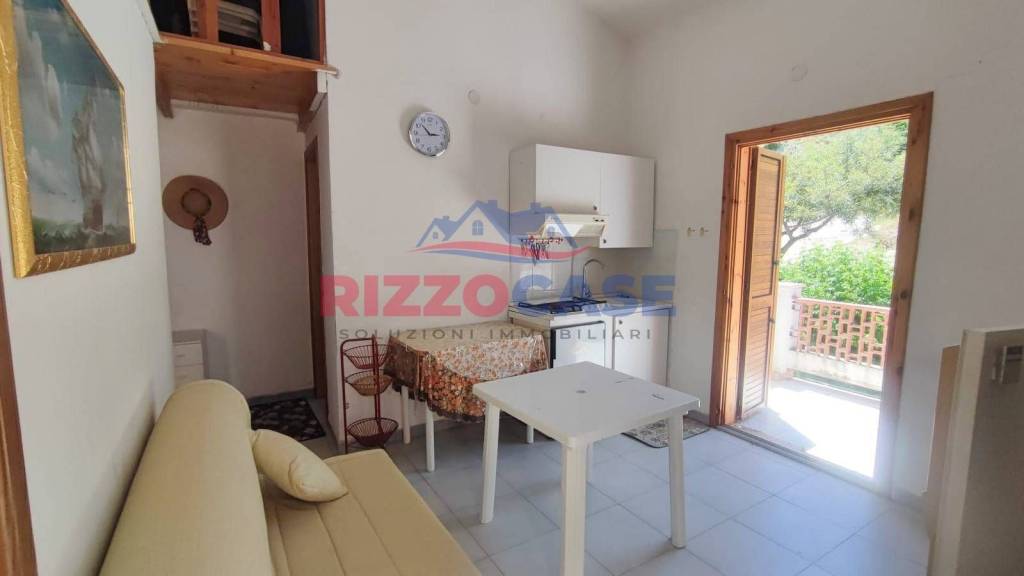 appartamento in vendita a Calopezzati