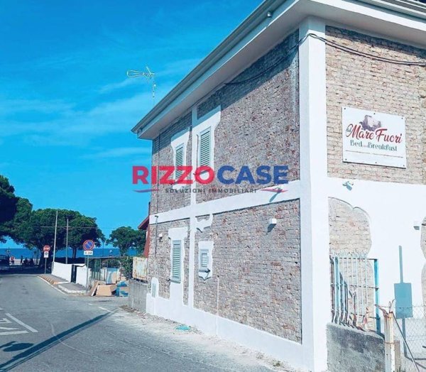 negozio in vendita a Calopezzati