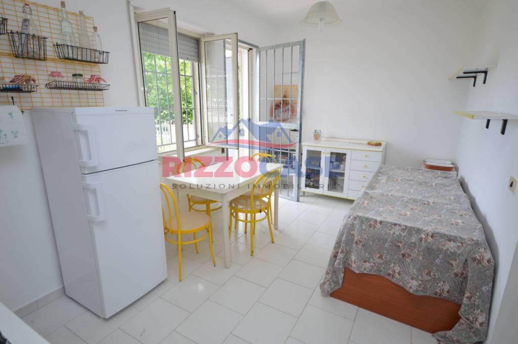 casa indipendente in vendita a Calopezzati