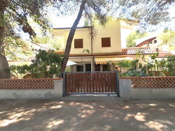 casa indipendente in vendita a Calopezzati