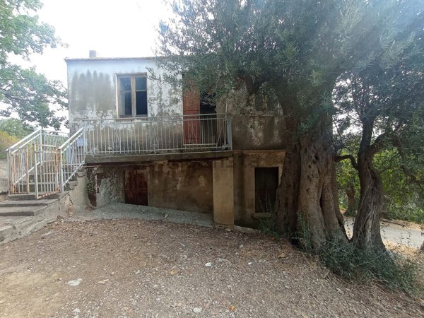 casale in vendita a Canna