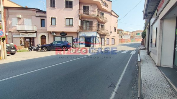 locale commerciale in vendita a Cariati