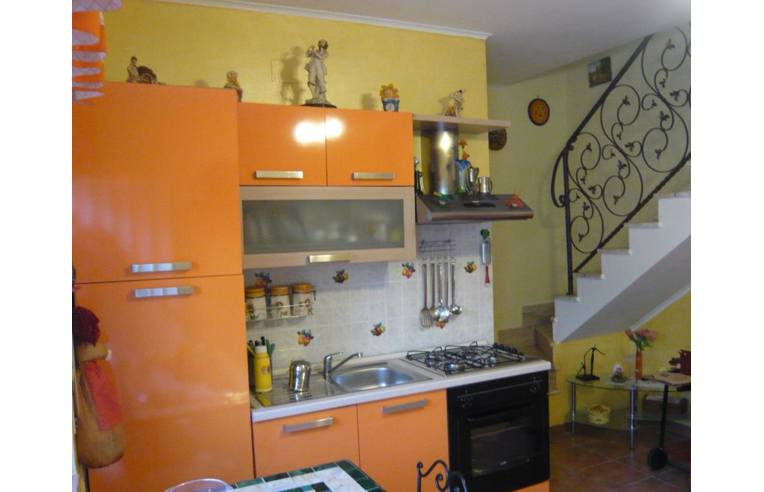 casa indipendente in vendita a Cariati