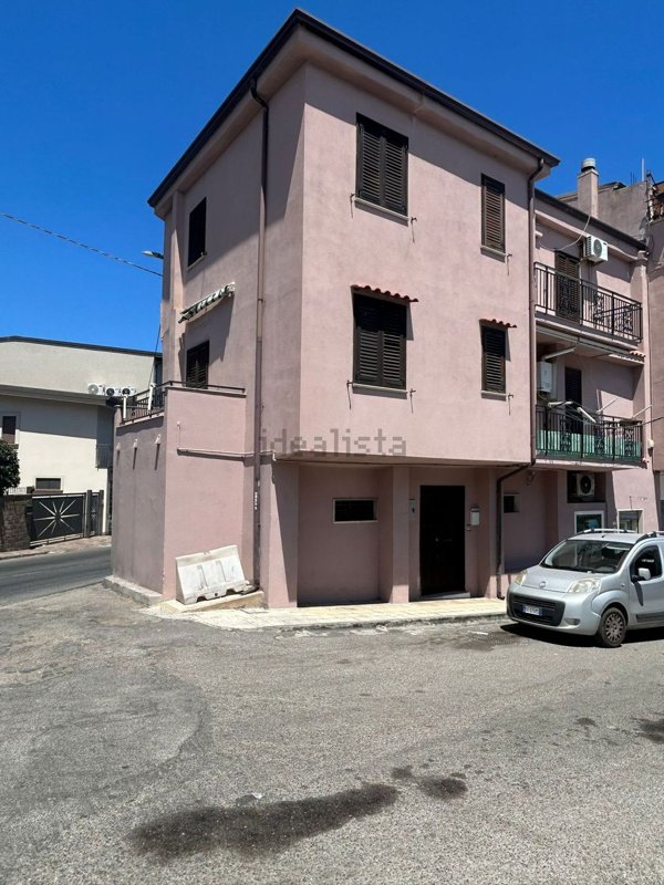 casa indipendente in vendita a Cariati