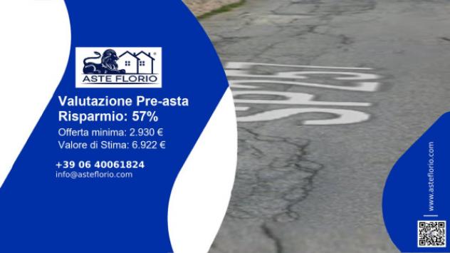 locale commerciale in vendita a Carolei