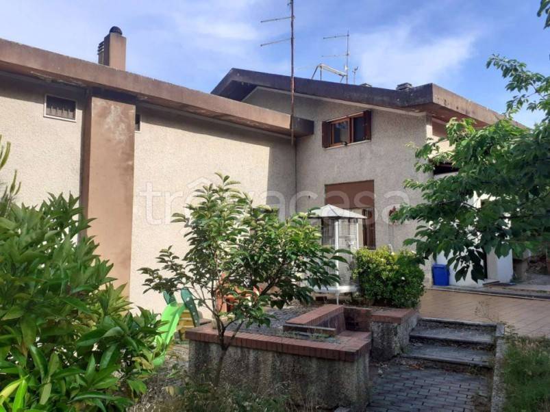 appartamento in vendita a Carolei in zona Vadue