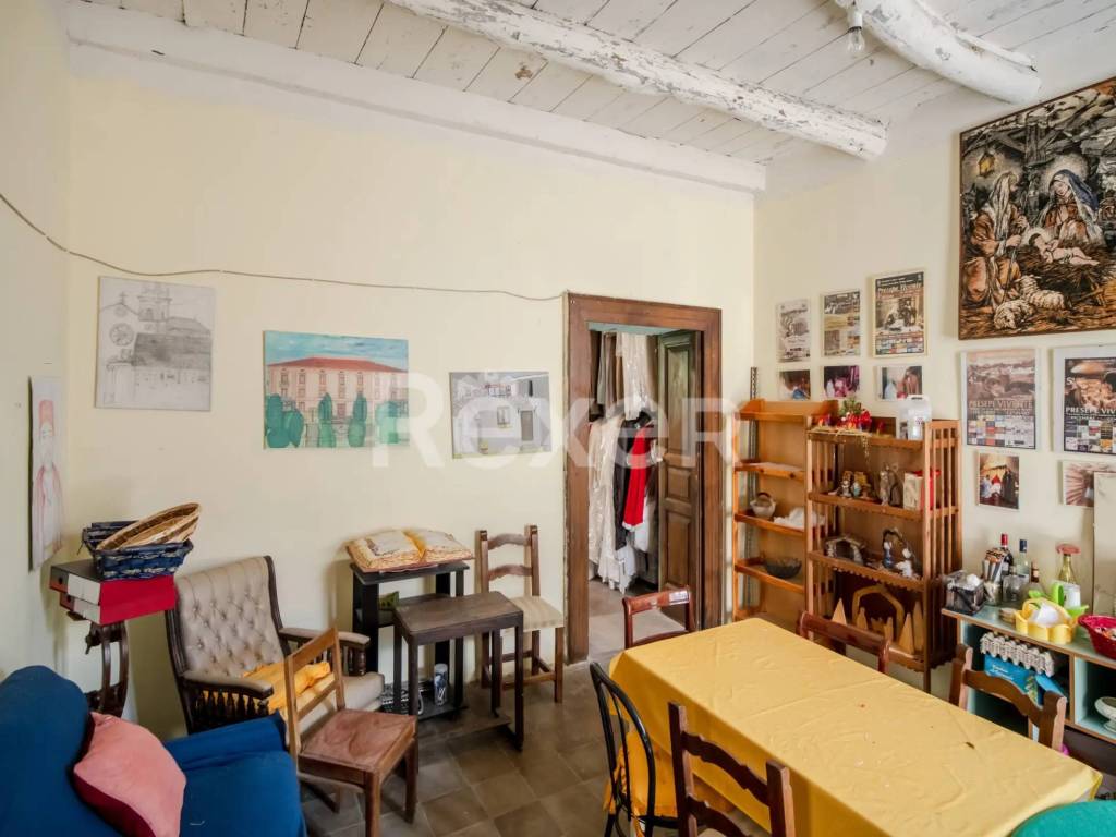 casa indipendente in vendita a Carolei