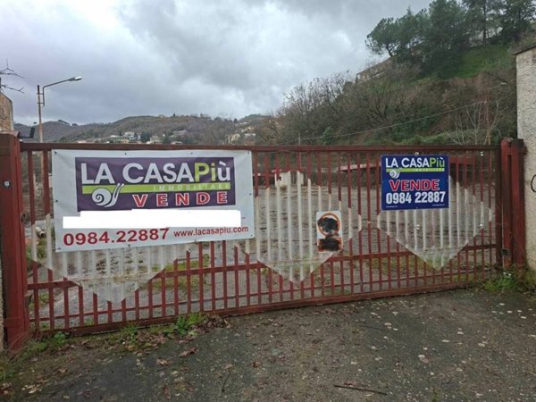 capannone in vendita a Carolei in zona Vadue