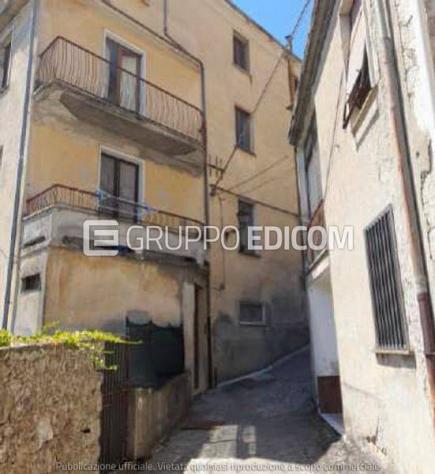 appartamento in vendita a Carolei