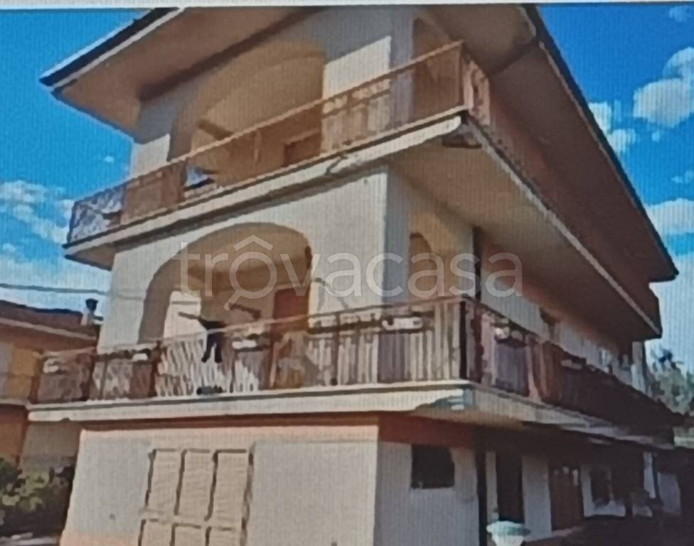 appartamento in vendita a Carolei