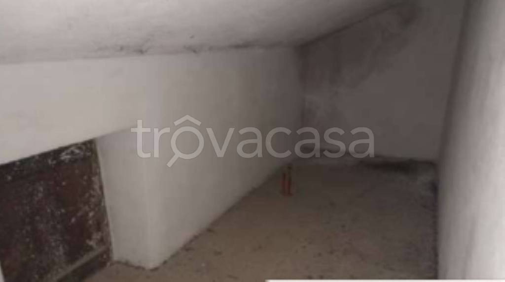 appartamento in vendita a Carolei