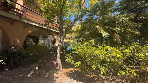 casa indipendente in vendita a Carolei in zona Vadue