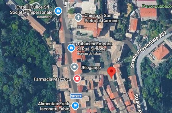 locale commerciale in vendita a Carolei