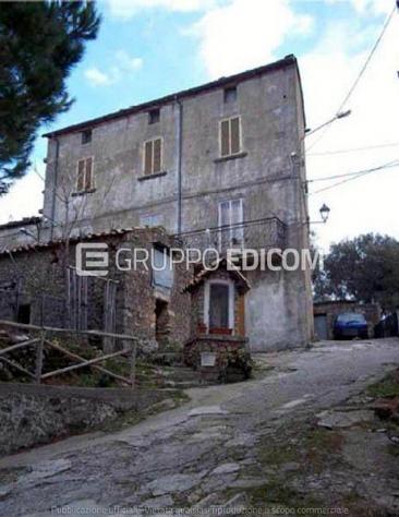 locale commerciale in vendita a Carolei