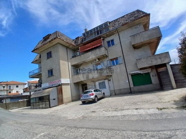 appartamento in vendita a Carolei
