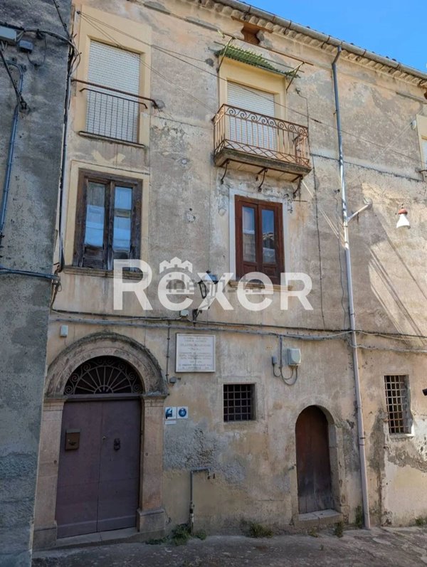 appartamento in vendita a Carolei