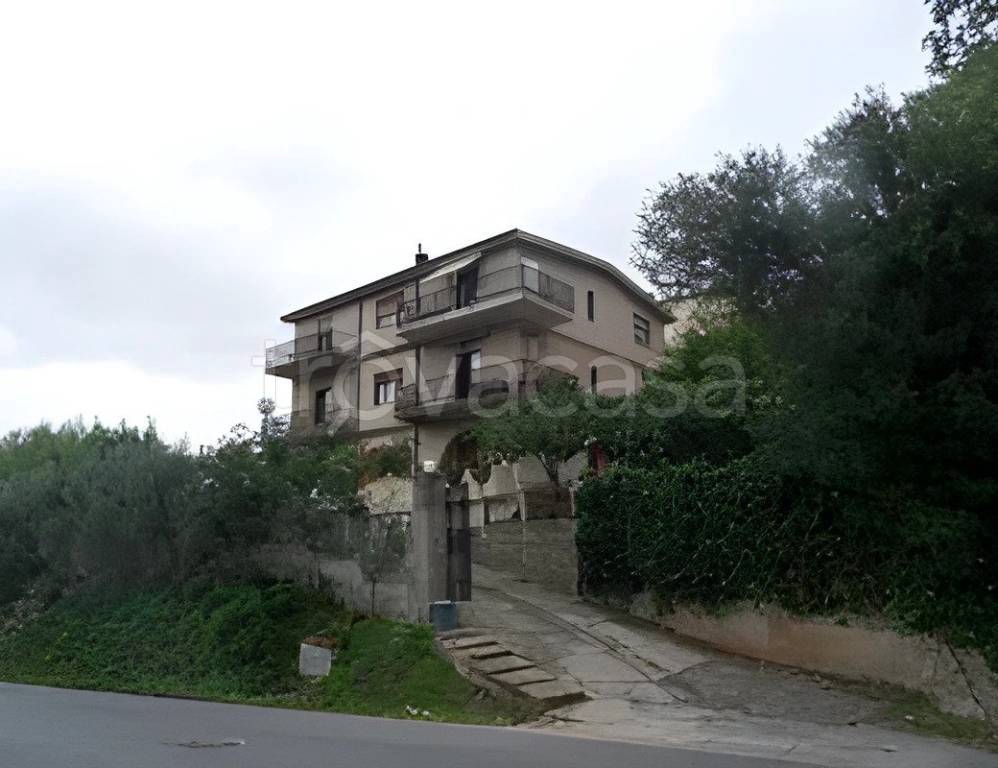 casa indipendente in vendita a Carolei in zona Vadue