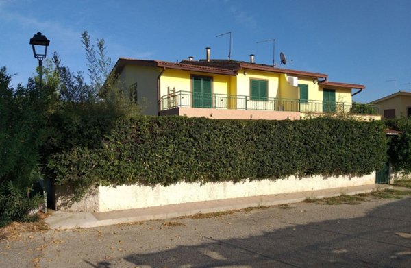 casa semindipendente in vendita a Cassano all'Ionio