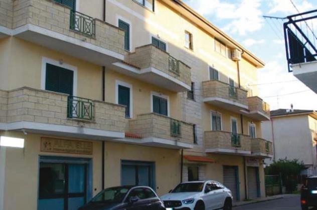 locale commerciale in vendita a Cassano all'Ionio