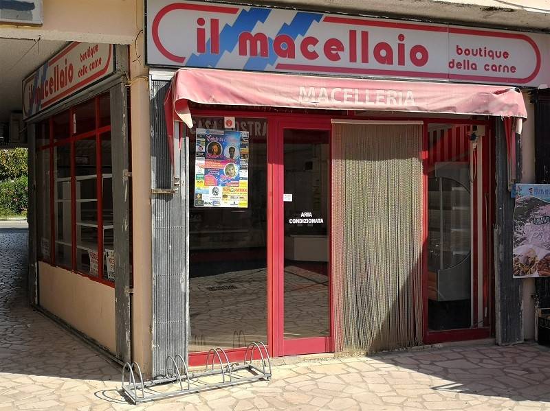 negozio in vendita a Cassano all'Ionio