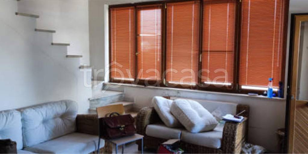 casa indipendente in vendita a Cassano all'Ionio