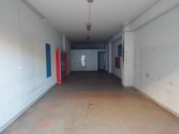 locale commerciale in vendita a Cassano all'Ionio
