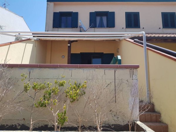 casa indipendente in vendita a Cassano all'Ionio