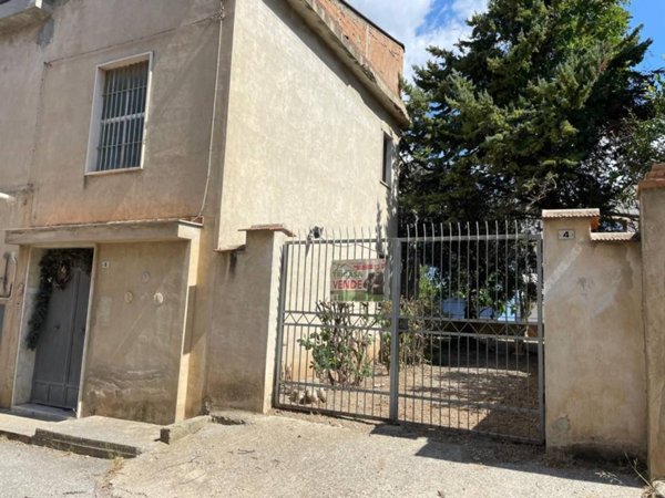 intera palazzina in vendita a Cassano all'Ionio