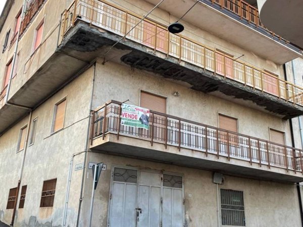 casa indipendente in vendita a Cassano all'Ionio
