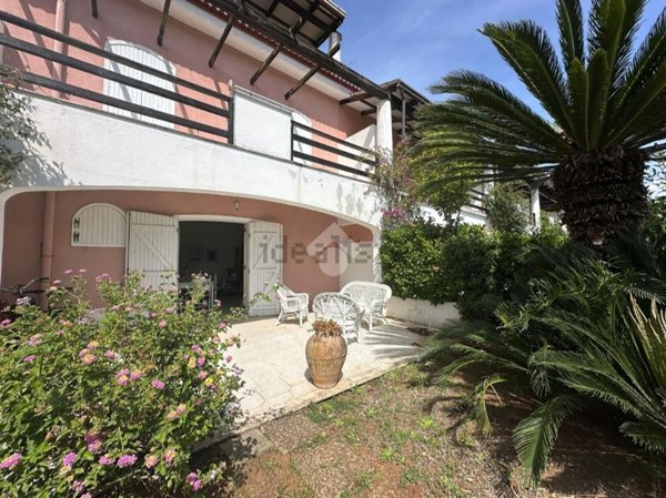 casa indipendente in vendita a Cassano all'Ionio