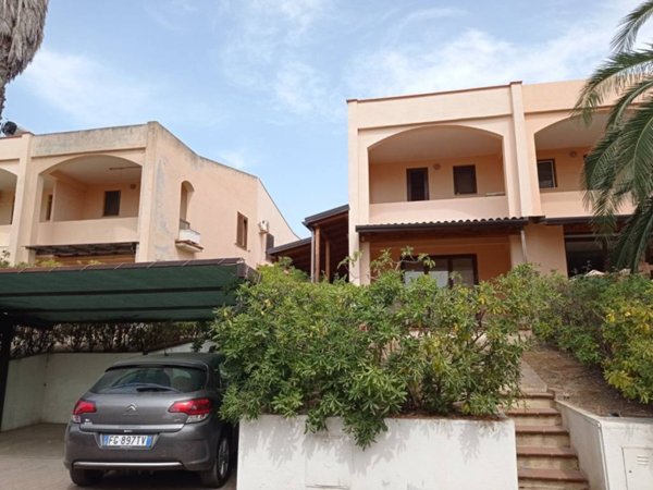 casa indipendente in vendita a Cassano all'Ionio