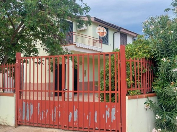 casa indipendente in vendita a Cassano all'Ionio