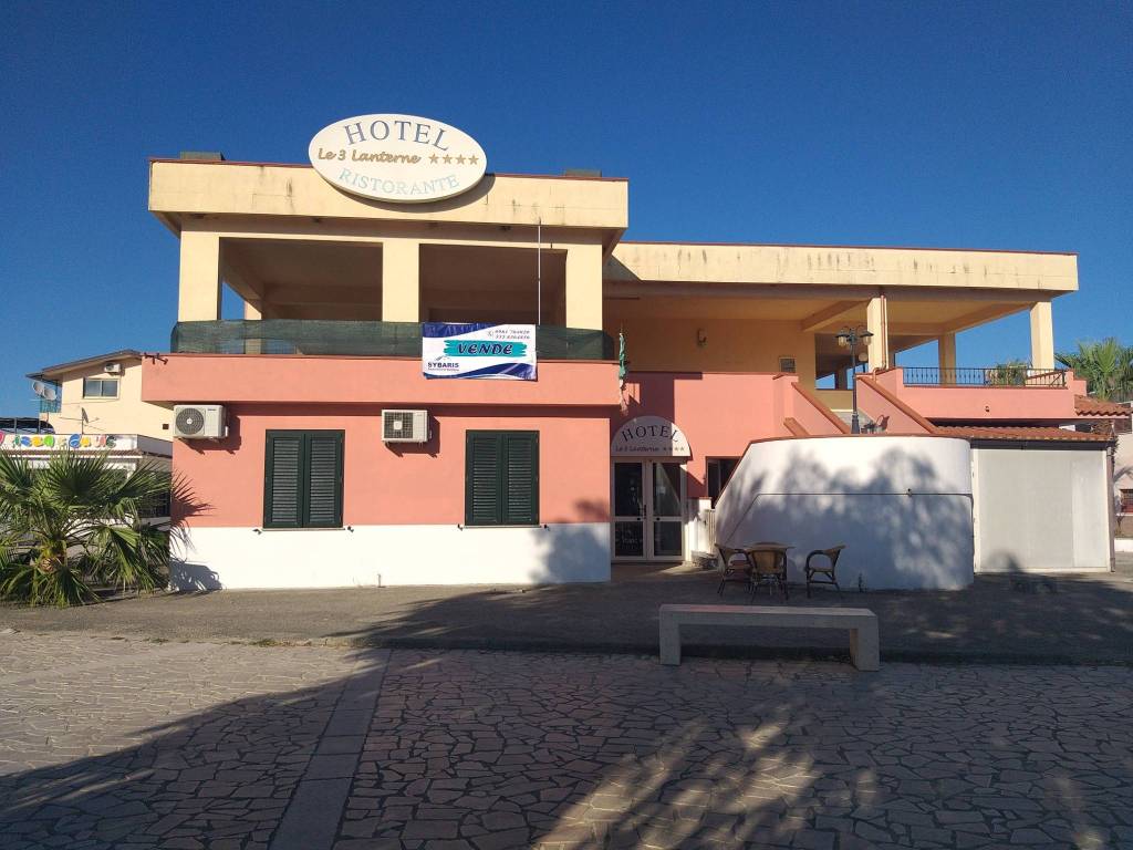 negozio in vendita a Cassano all'Ionio