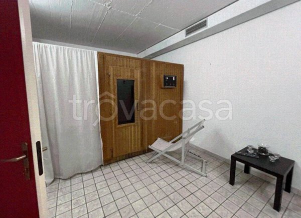 negozio in vendita a Cassano all'Ionio