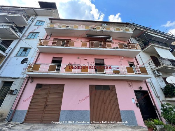 locale di sgombero in vendita a Cassano all'Ionio