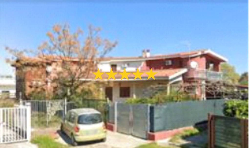 casa indipendente in vendita a Cassano all'Ionio