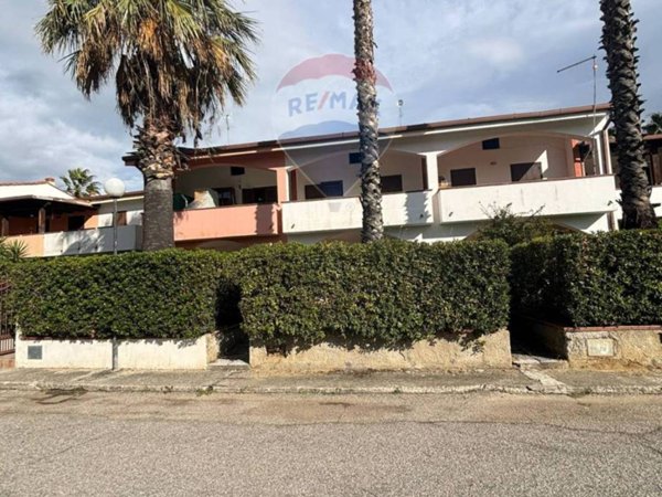 casa indipendente in vendita a Cassano all'Ionio