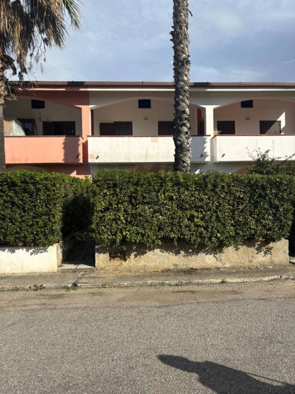 casa indipendente in vendita a Cassano all'Ionio