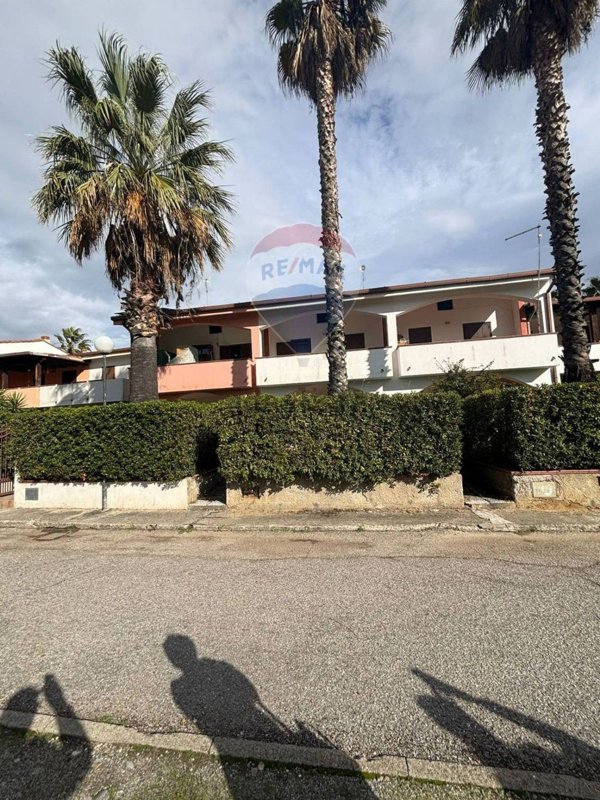 casa indipendente in vendita a Cassano all'Ionio