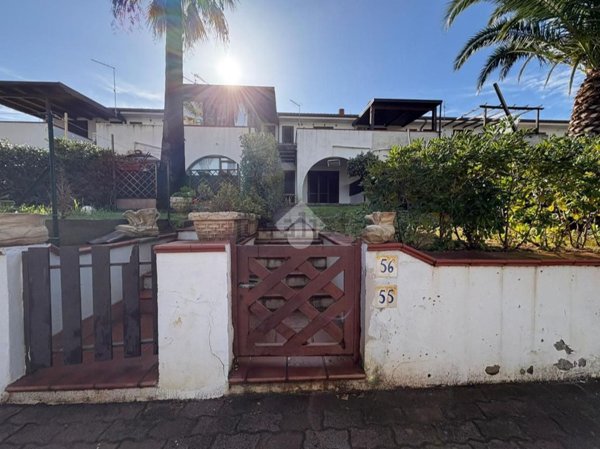 casa indipendente in vendita a Cassano all'Ionio