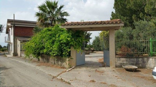 casa indipendente in vendita a Cassano all'Ionio