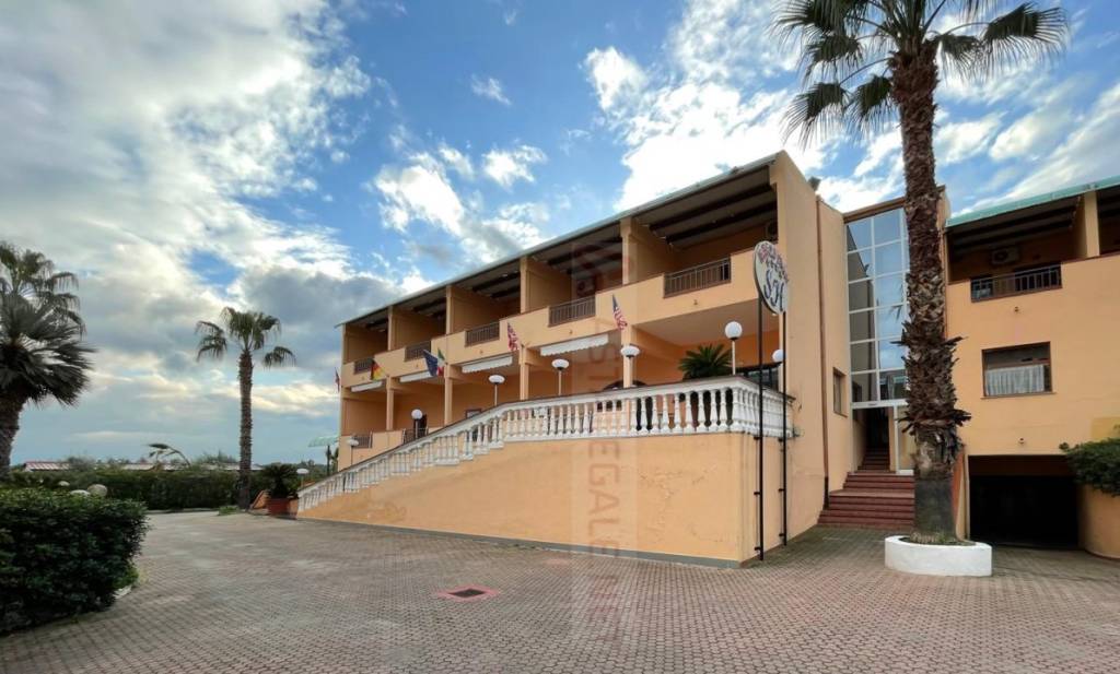 negozio in vendita a Cassano all'Ionio