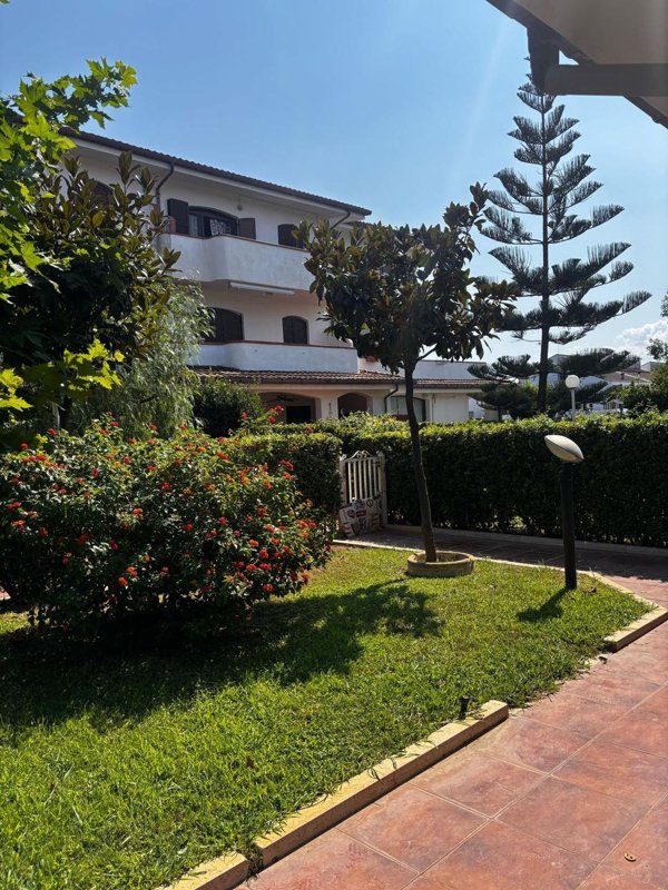 appartamento in vendita a Cassano all'Ionio