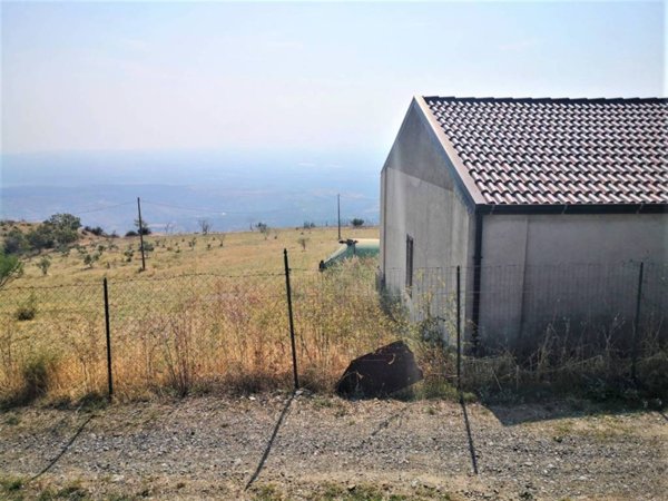 casa indipendente in vendita a Cassano all'Ionio