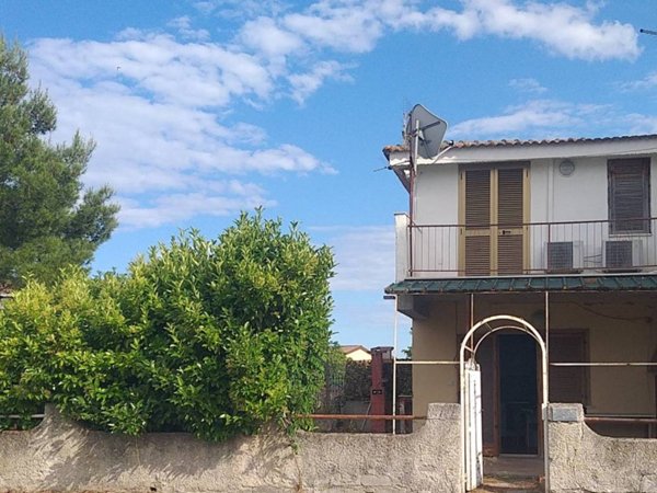 casa indipendente in vendita a Cassano all'Ionio