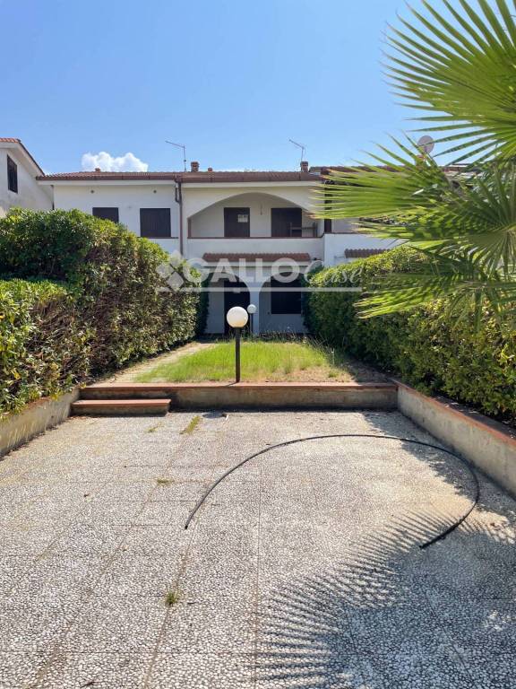 casa indipendente in vendita a Cassano all'Ionio