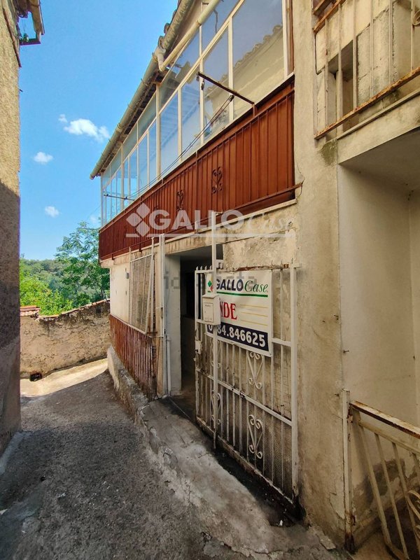 casa indipendente in vendita a Castiglione Cosentino