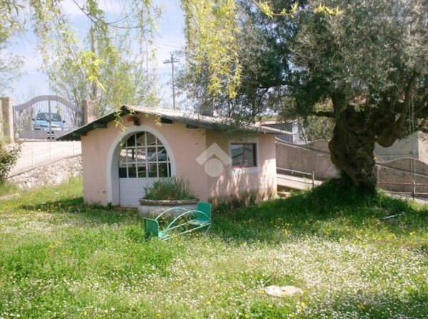 casa indipendente in vendita a Castrolibero in zona Andreotta