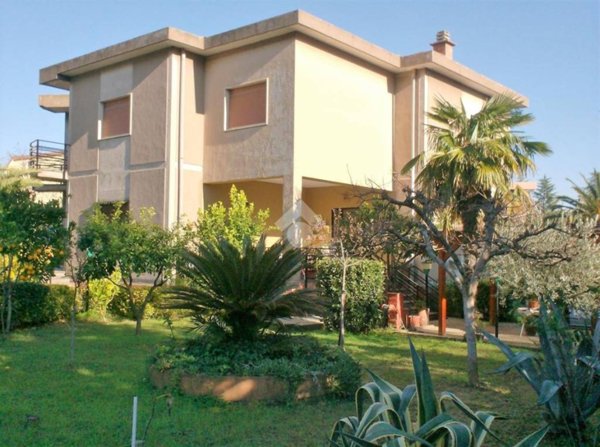 casa indipendente in vendita a Castrolibero in zona Andreotta